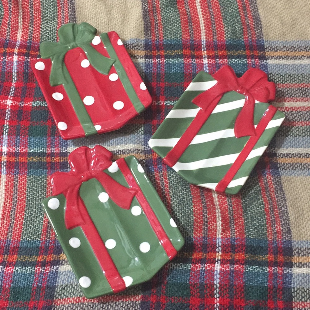 3 Piece Harry & David Present/Gift Serving Plates